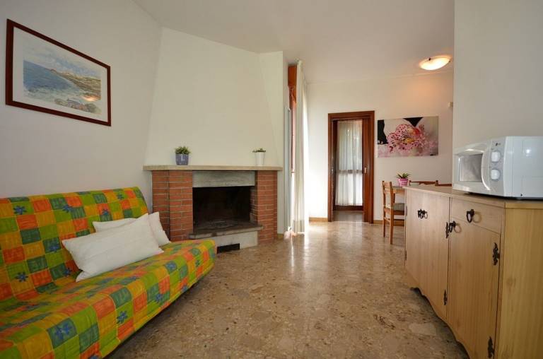 Family-oriented pleasant villa with yard & barbecue | Nature view | Next to the beach | Dogs allowed — photo 3