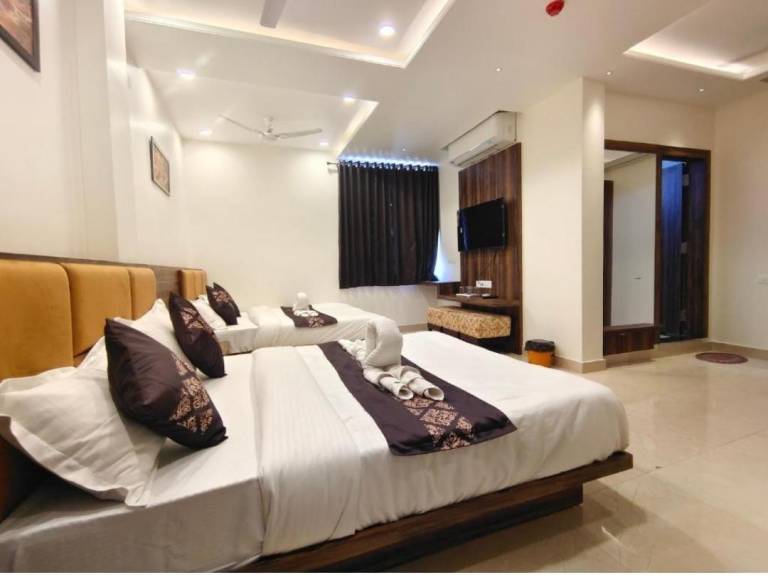 Hotel Vrinda Inn