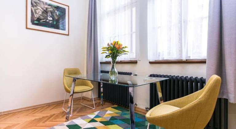 Apartment Nebovidy I - Historic centre - Terrace - Air Conditioning — photo 3