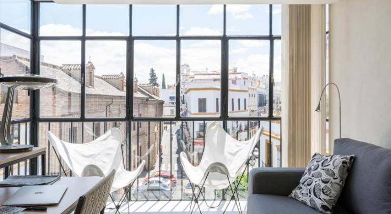 Thesuites Sevilla — photo 3