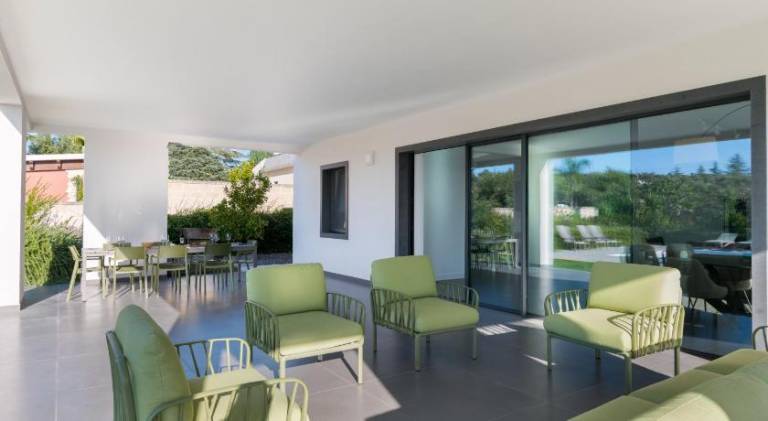Charming villa with pool | Pets allowed — photo 3