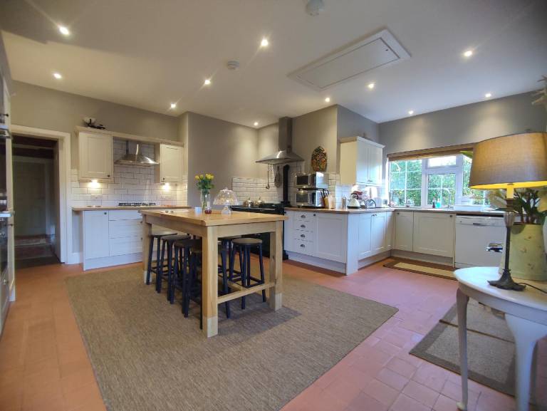 House with 7 rooms for 16 persons — photo 3