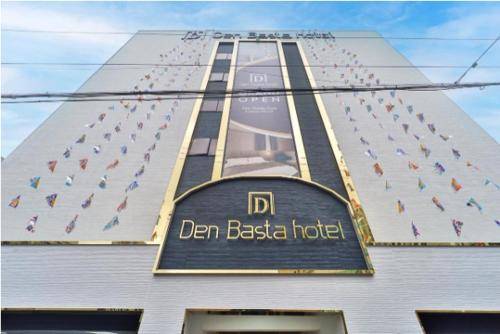 Deokcheon Den Basta Hotel