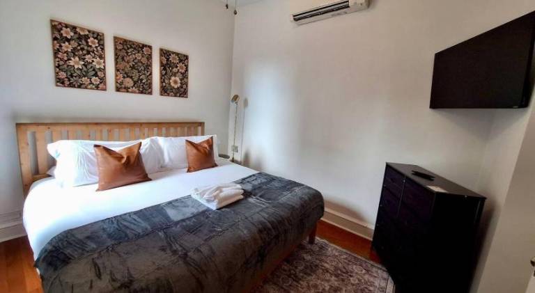 Pleasant rental apartment | Next to Liberty Place | Suitable for remote work | Pets allowed — photo 2