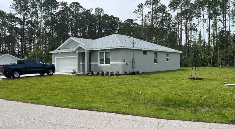 House | Pets are welcome in Palm Coast, FL