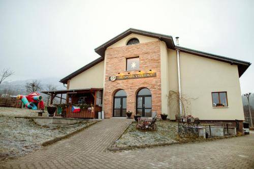 Penzion Březno