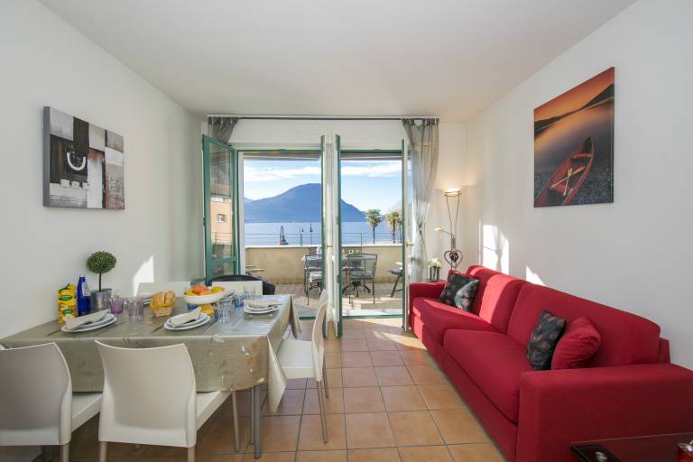 Children-friendly holiday apartment with patio | Water view | Close to the beach | Pets allowed — photo 2