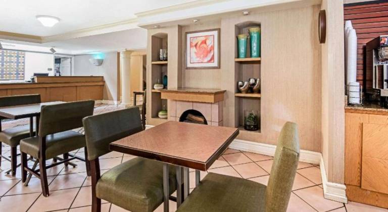 La Quinta Inn by Wyndham Amarillo Mid-City — photo 5