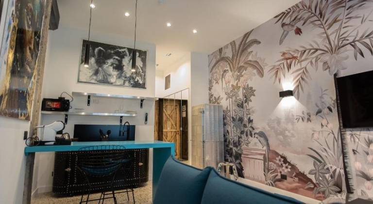Serviced apartment with garden — photo 4