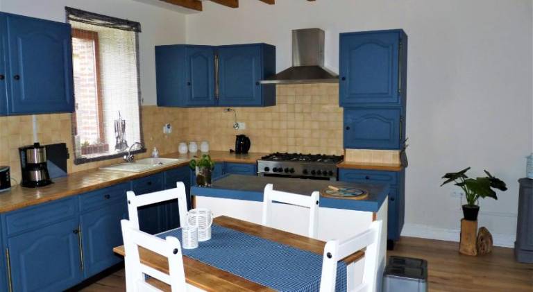 Rental apartment with 2 rooms for 4 persons — photo 3