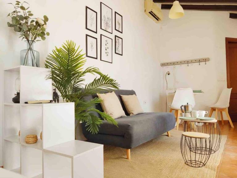 Stunning attic w. private terrace+Parking optional — photo 3