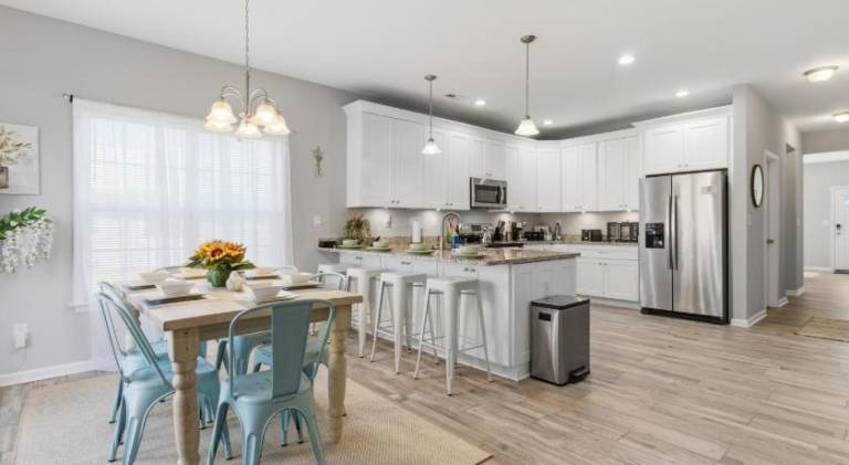 House with 4 rooms for 12 persons in Norfolk, VA