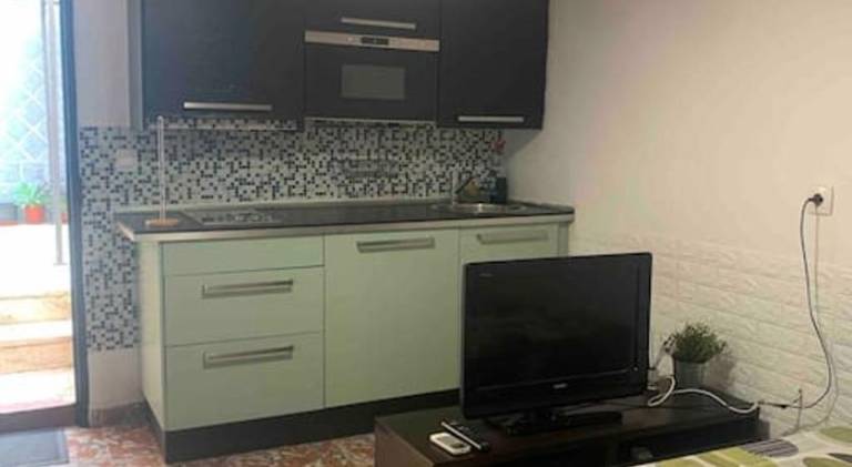 Pleasant apartment with pool | Pets are welcome — photo 2