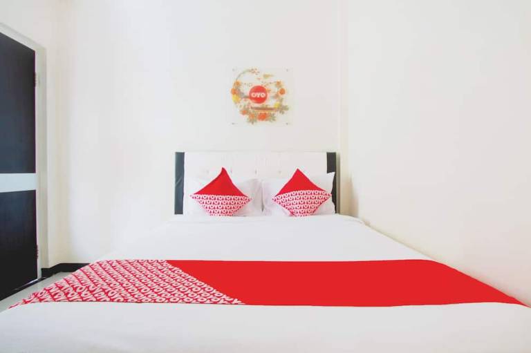 Super OYO 3350 Cozy Residence Syariah
