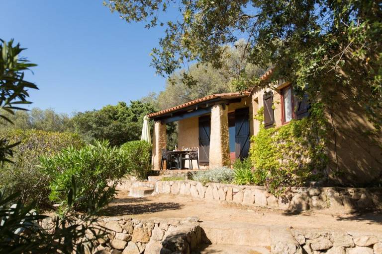 House with patio & garden in Bonifacio