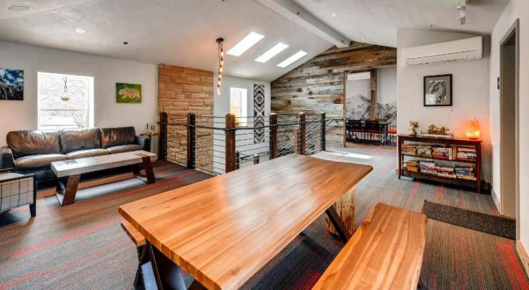 Child-friendly lodge with garden, pool & jacuzzi | Pets are welcome — photo 3