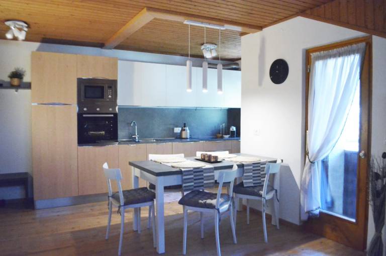 Apartment with yard in Auronzo di Cadore