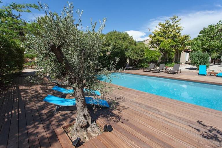 Bed & Breakfast  Cassis