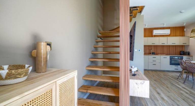 House with 2 rooms for 6 persons — photo 4