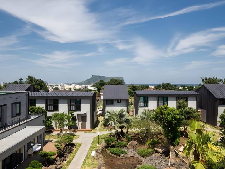 Jeju The Some Pension