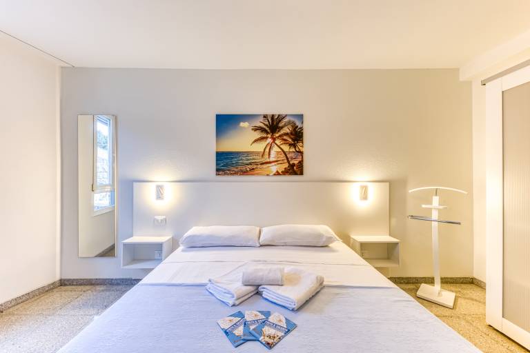 Apartment 'Residence Margherita - Ibisco' with Sea View, Wi-Fi and Air Conditioning — photo 2