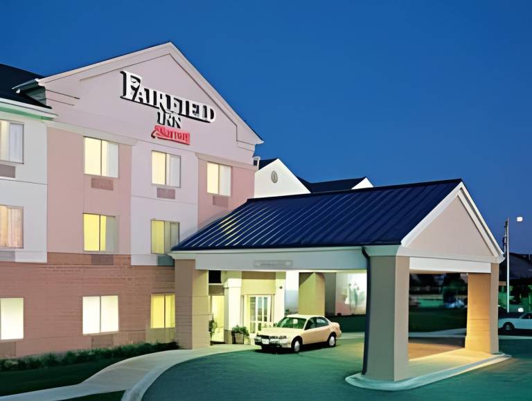Amerivu Inn and Suites in Grand Forks, ND