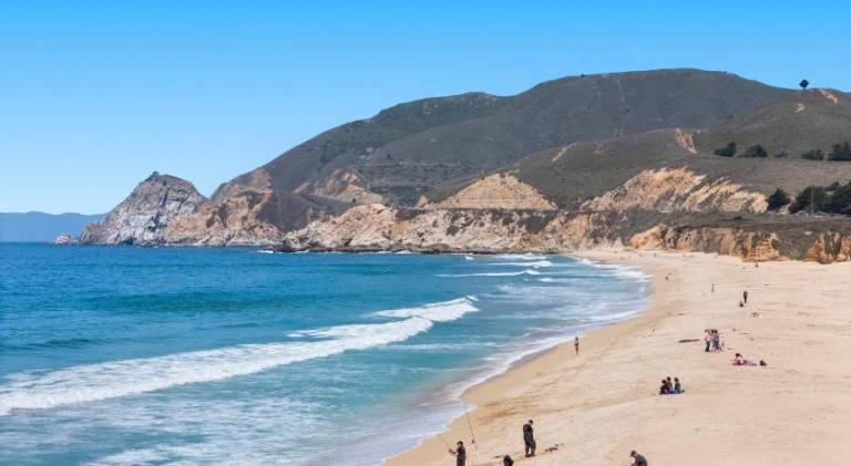 Vacation home with 3 rooms for 8 persons in San Mateo, CA