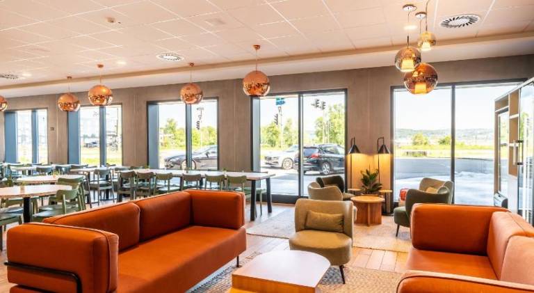 B&B HOTEL Zurich Airport — photo 2