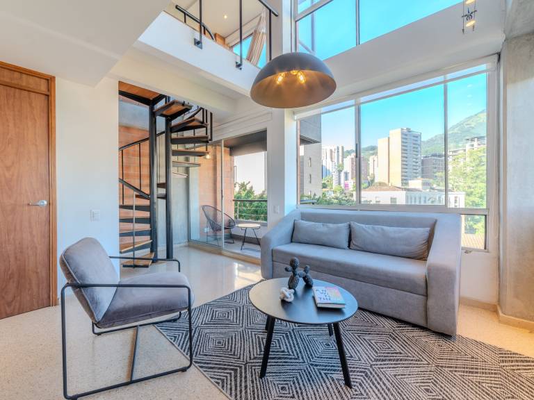 w Cozy 1BR Duplex w Balcony in Poblado