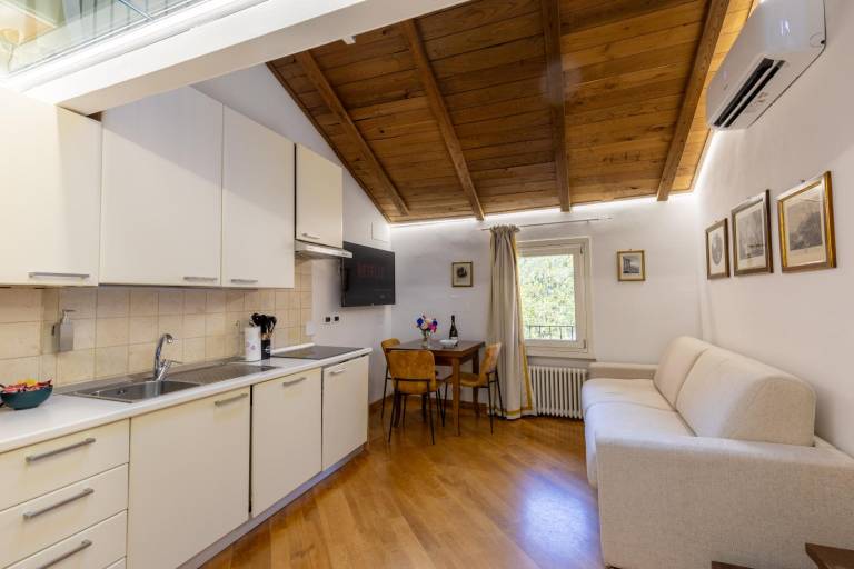 Frassinago Suites Split Level Deluxe — photo 4