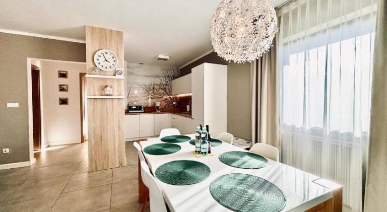 Rental apartment with BBQ, yard & patio | Dogs allowed — photo 4