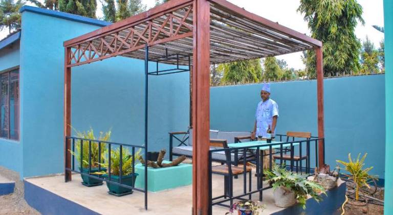 Family-oriented pleasant villa with pool, patio & garden | Pets are welcome — photo 4