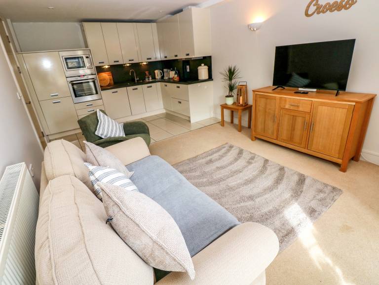 Family-friendly cottage | Beach view | Beach nearby | Pets are welcome — photo 5