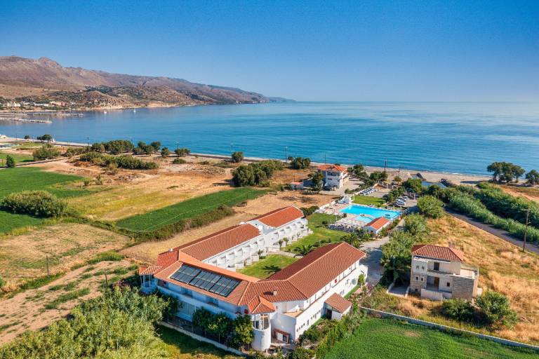 Mrs Chryssana Beach Hotel in Platanias