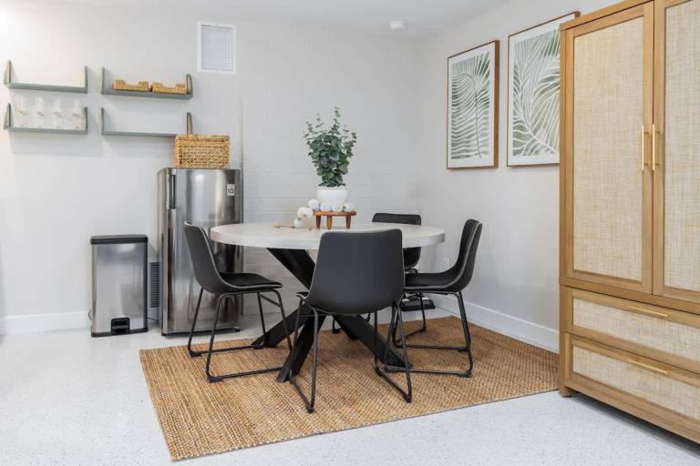 Child-friendly beautiful house with grill & garden | Pet-friendly — photo 2