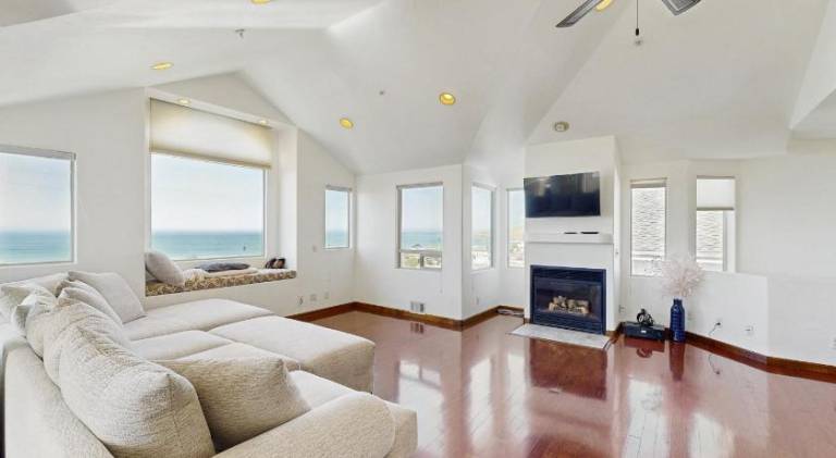 House with 3 rooms for 6 persons in Cayucos, CA