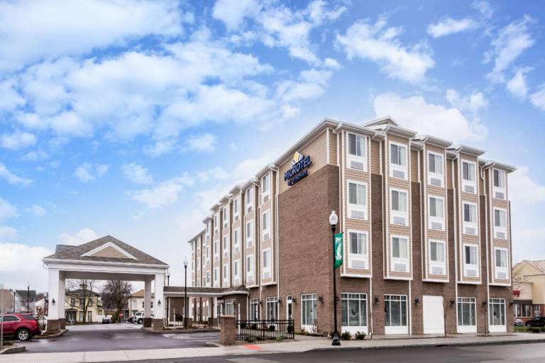 Microtel Inn & Suites Penn Yan Finger Lakes Region in Penn Yan, NY