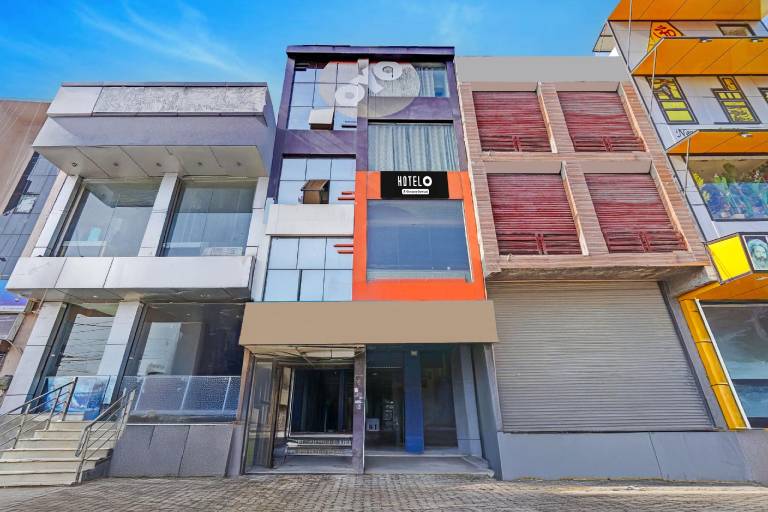 Super Hotel O Rampur Road Haldwani Formerly Hotel Shhalom in Nainital