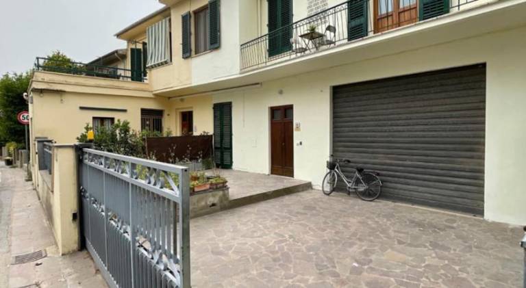 Rental apartment with 3 rooms for 6 persons — photo 5