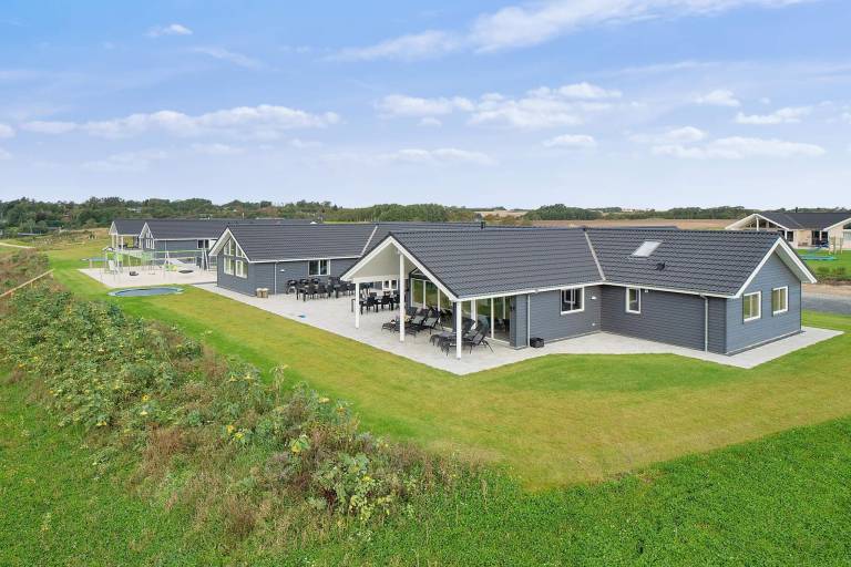 Ferienhaus in Spøttrup, Lihme f&uuml;r max. 30 Personen