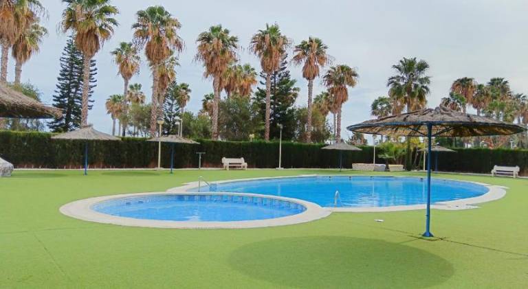 Lovely holiday apartment with pool | Beach nearby | Dogs allowed in Oropesa del Mar