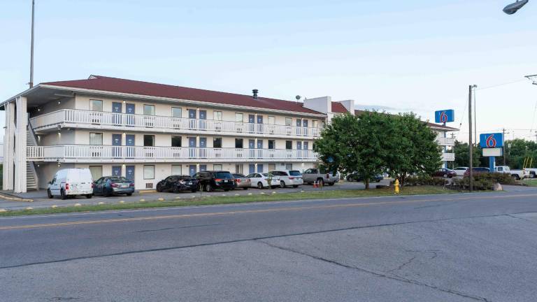 Motel 6 Cincinnati, OH in Sharonville, OH