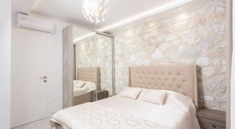 Fully equipped villa with patio, barbeque & garden | Pets allowed — photo 2