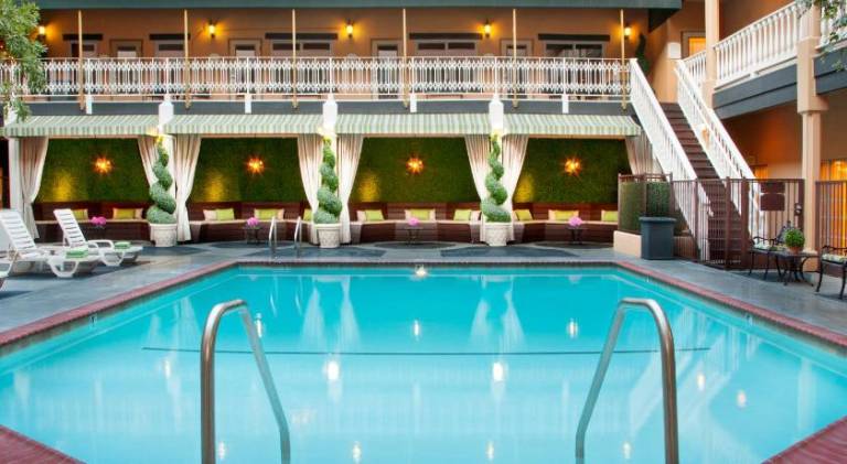 Ayres Hotel Costa Mesa/Newport Beach — photo 4