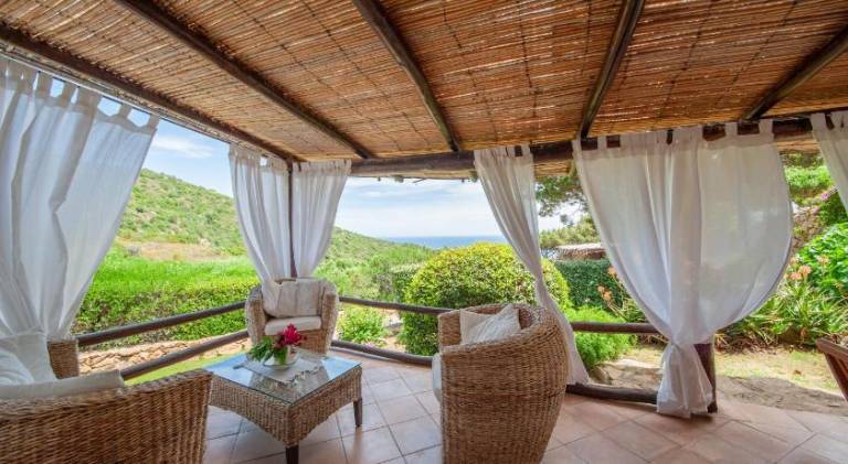 House with 2 rooms for 4 persons in Arzachena
