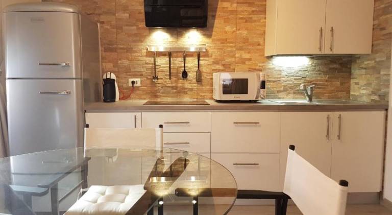 Rental apartment with 1 room for 4 persons in Castelnuovo del Garda