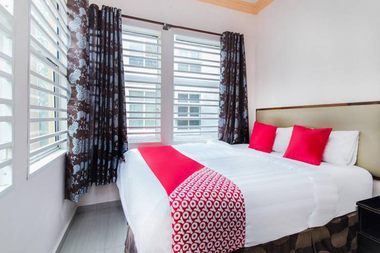 Alam Avenue Standard Double Room