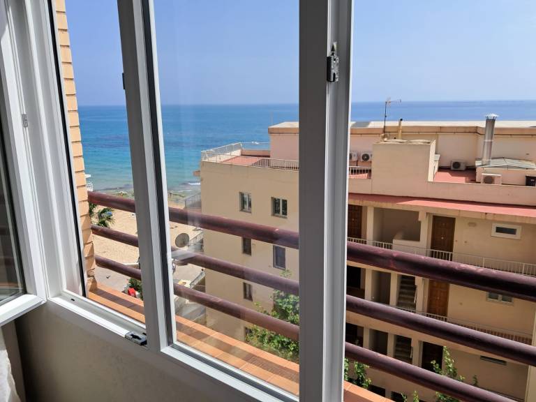 Holiday apartment with patio — photo 4