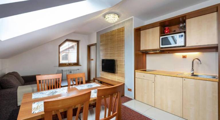 JOINTATRY SK - one and two bedroom apartments — photo 3