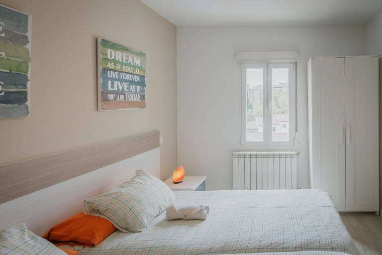 Children-friendly rental apartment | Suitable for remote work | Pets allowed — photo 2
